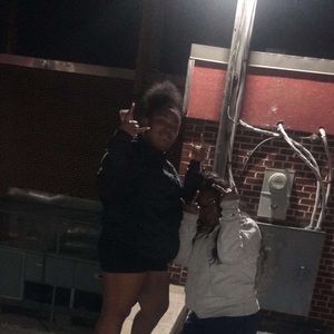 Meet your Posher, Raven